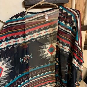 Colorful Short kimono with wide sleeves